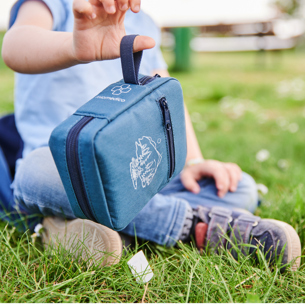 Erste-Hilfe-Set Familie 3-5 Personen von 0-99 Jahre