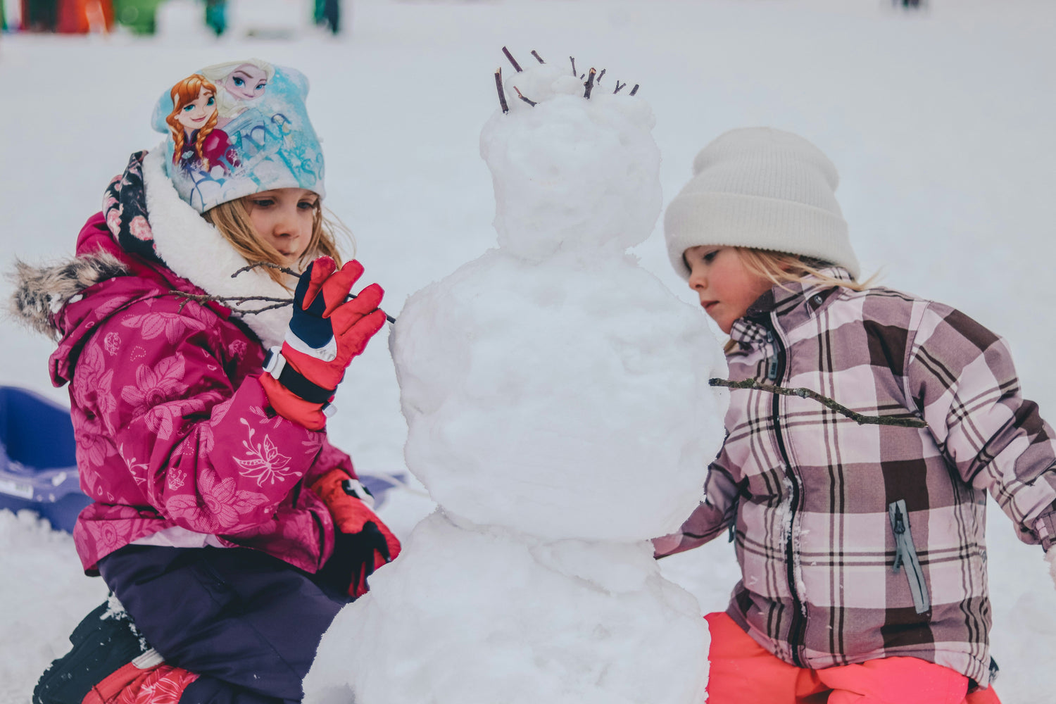 Winterliche Erste-Hilfe-Tipps: Was tun bei Erkältung, Fieber oder Husten?